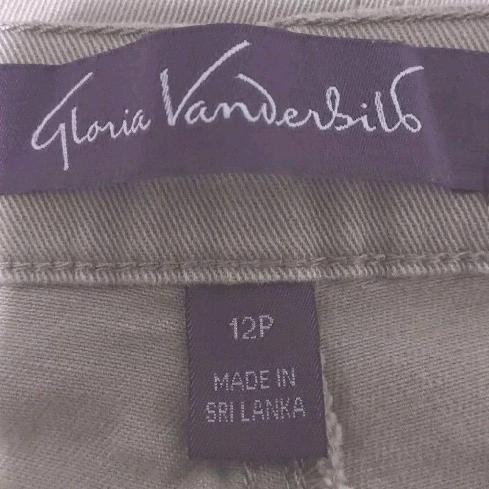 Gloria Vanderbilt gloria vanderbilt